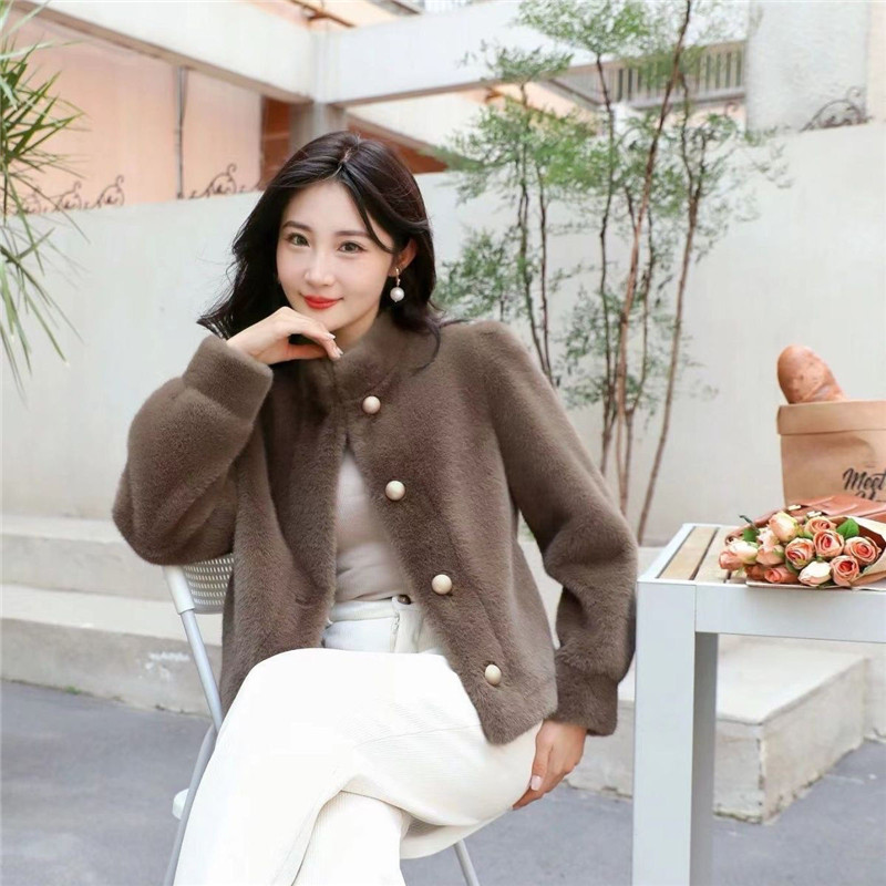 Velvet Ribbon Roll - 2024 New Winter Women's Fur Coat