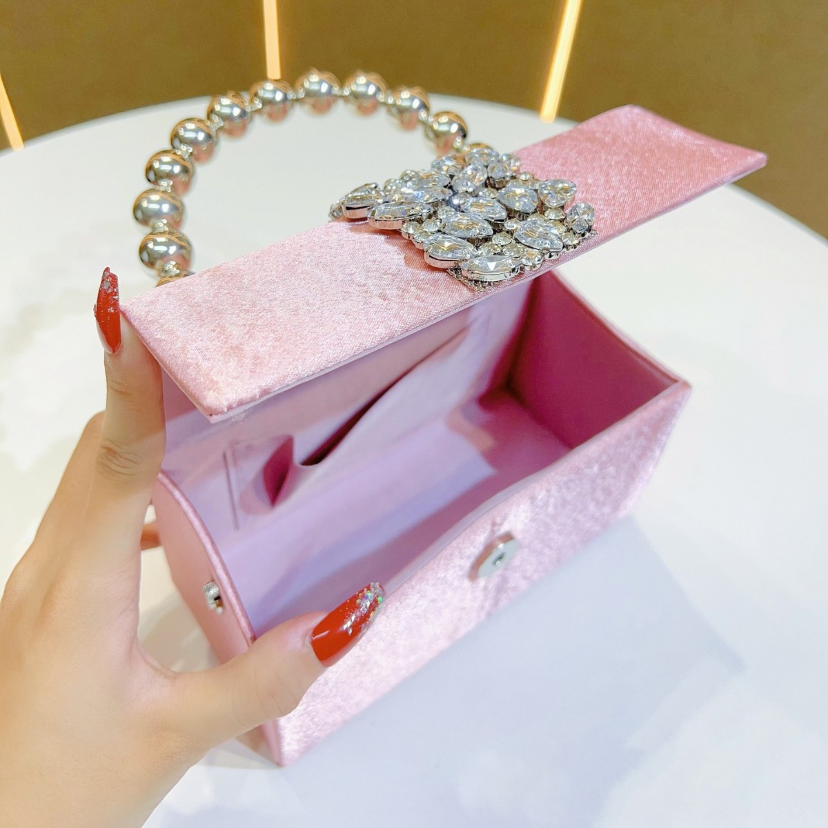 Sparkling Rhinestone Pearl Box - Tassel Fringe Trim avis et prix