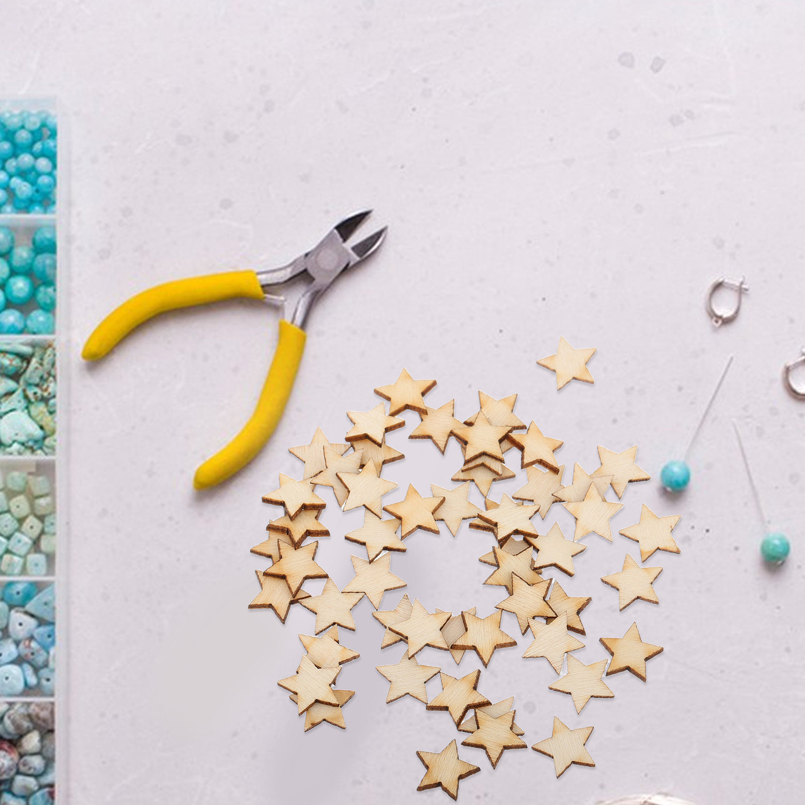 50Pcs Mini Wooden Star Cutouts - Christmas Craft Embellishment avis et prix