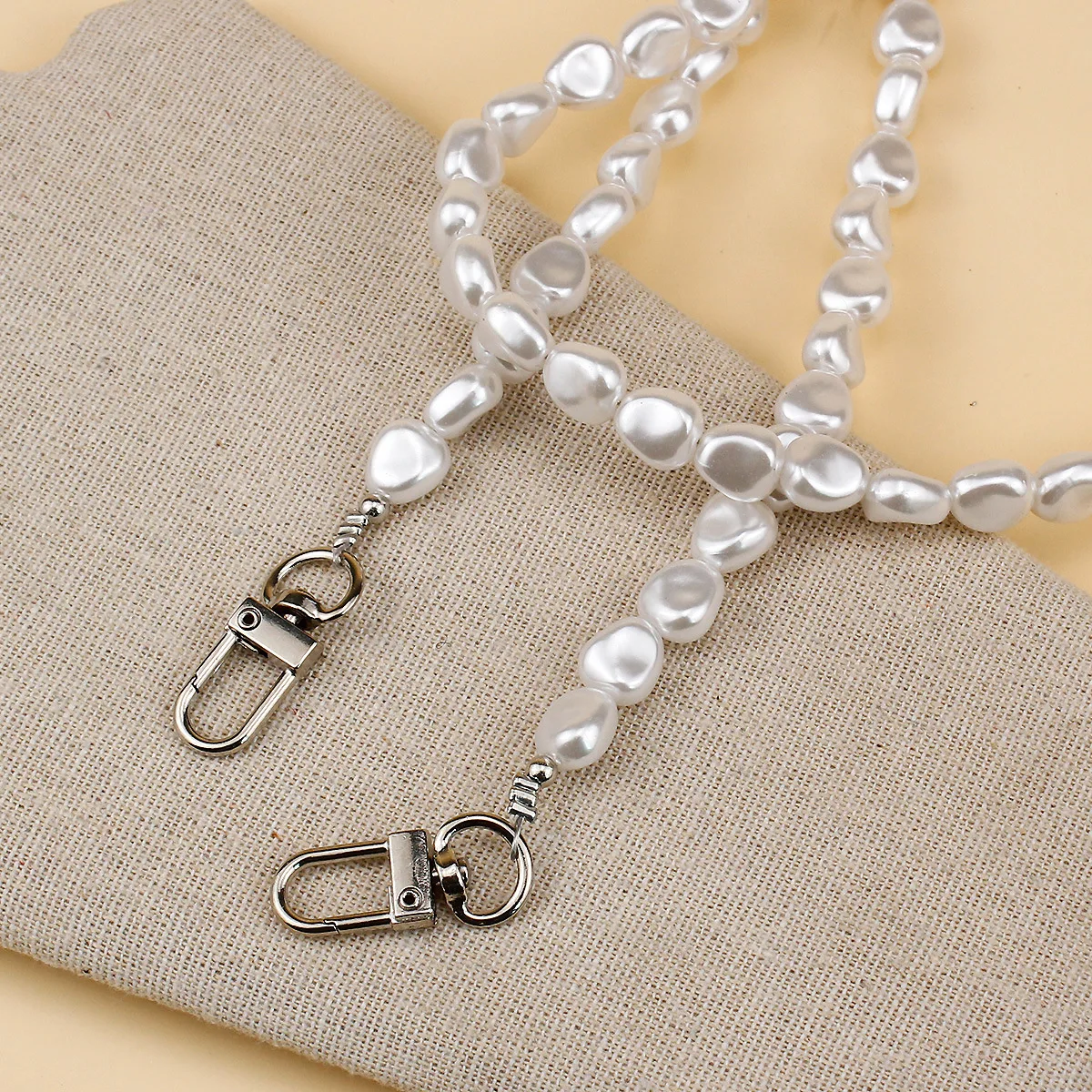 Mobile Phone Lanyard Luxury Pe - Pearl Trim Chain avis et prix