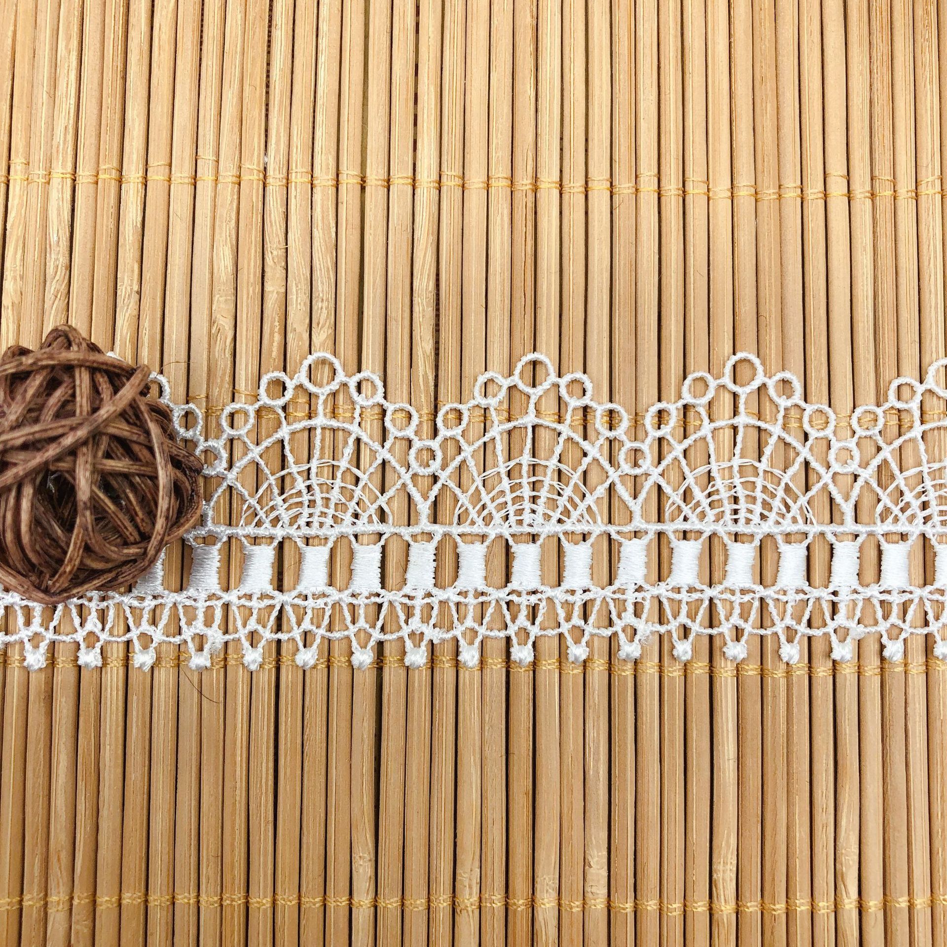 Hollow Embroidery Clavicle Cha - Lace Ribbon Trim avis et prix