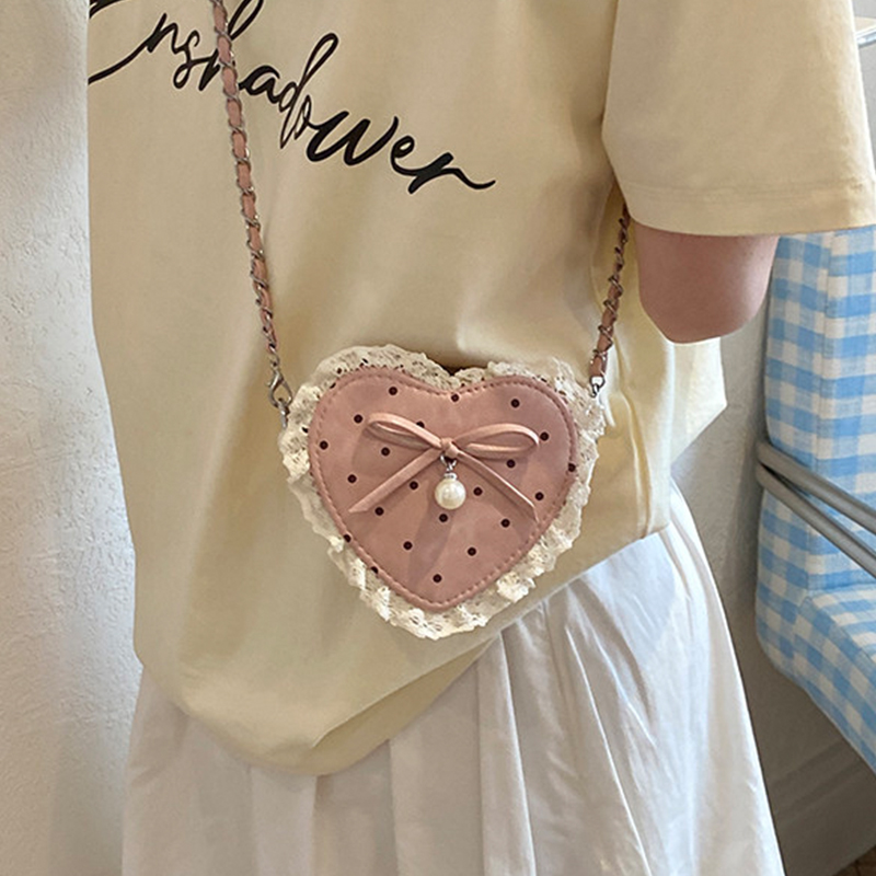 Red Heart Shaped Crossbody Bag - Pearl Trim Chain avis et prix