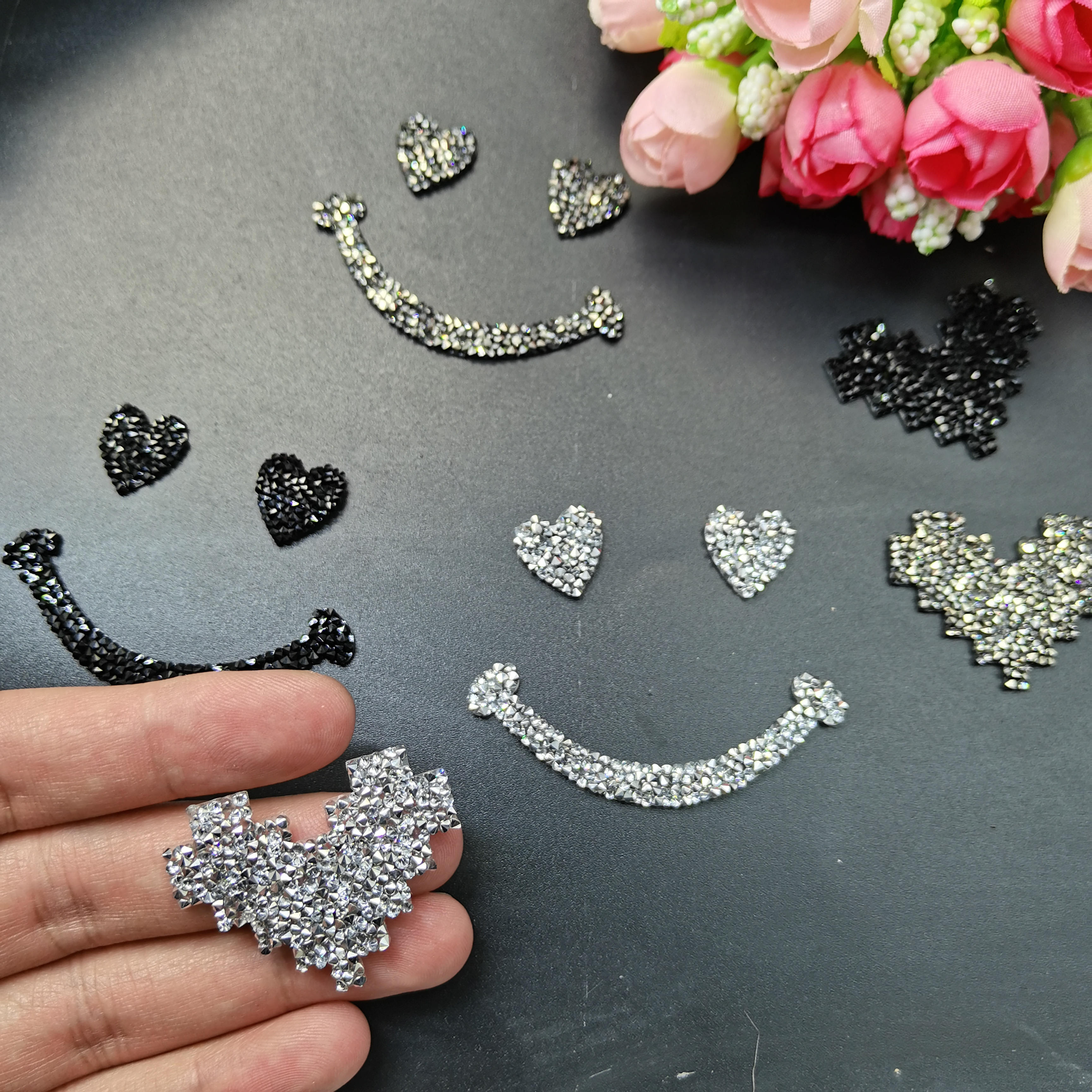 New 3colors Glitter Heart Smil - Hotfix Rhinestone Sheet avis et prix